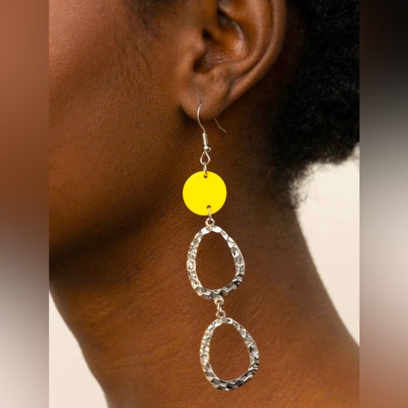 SUNRISE SHIMMER EARRINGS - Picture 1 of 2